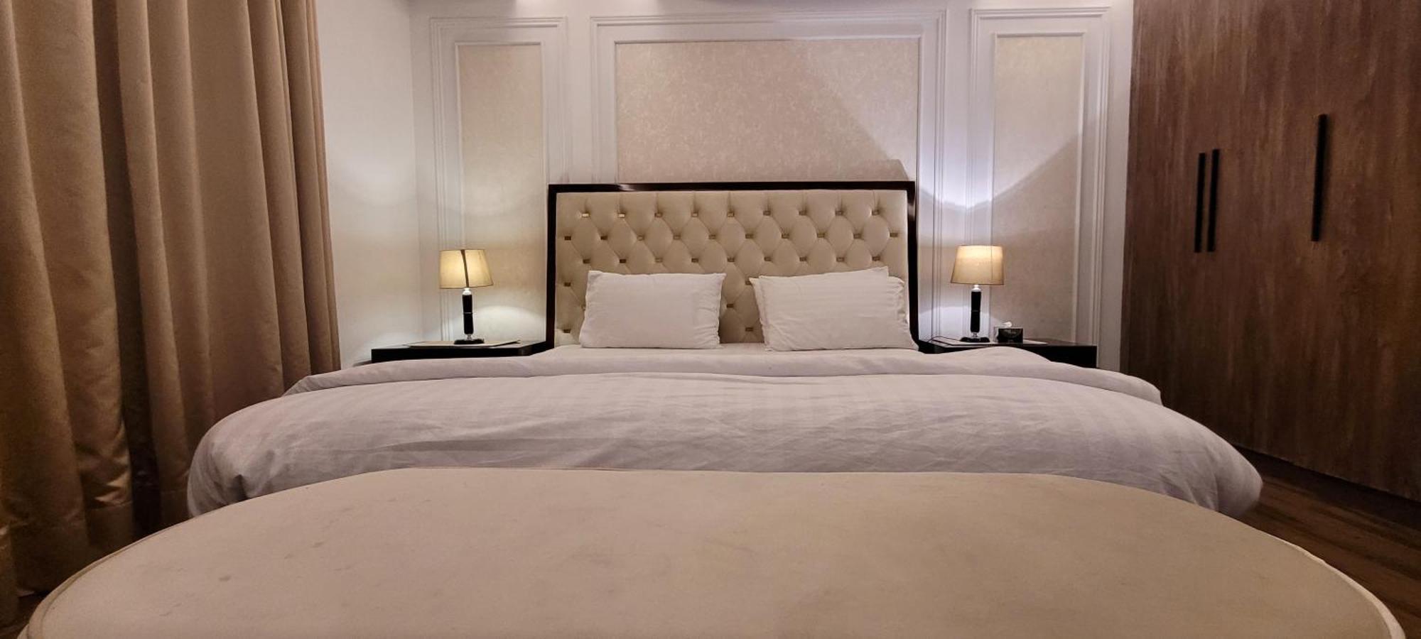 Goldcrest Luxury Apartments Lahaur Zewnętrze zdjęcie