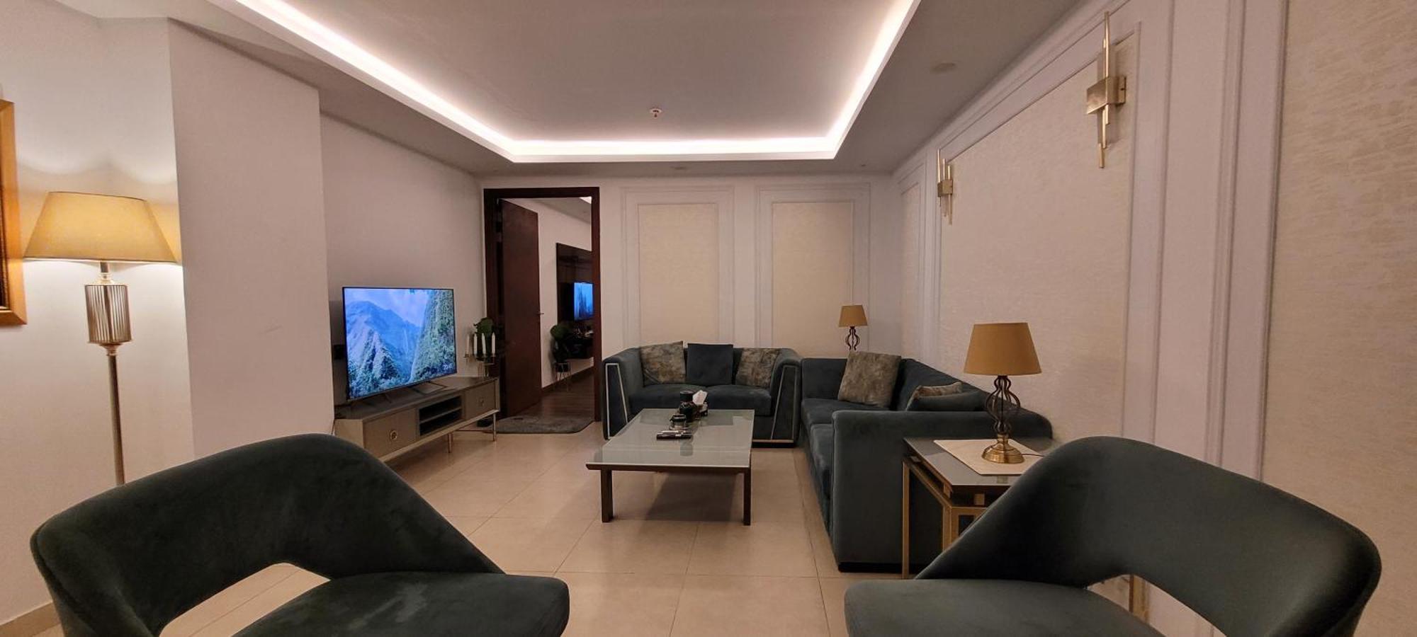 Goldcrest Luxury Apartments Lahaur Zewnętrze zdjęcie