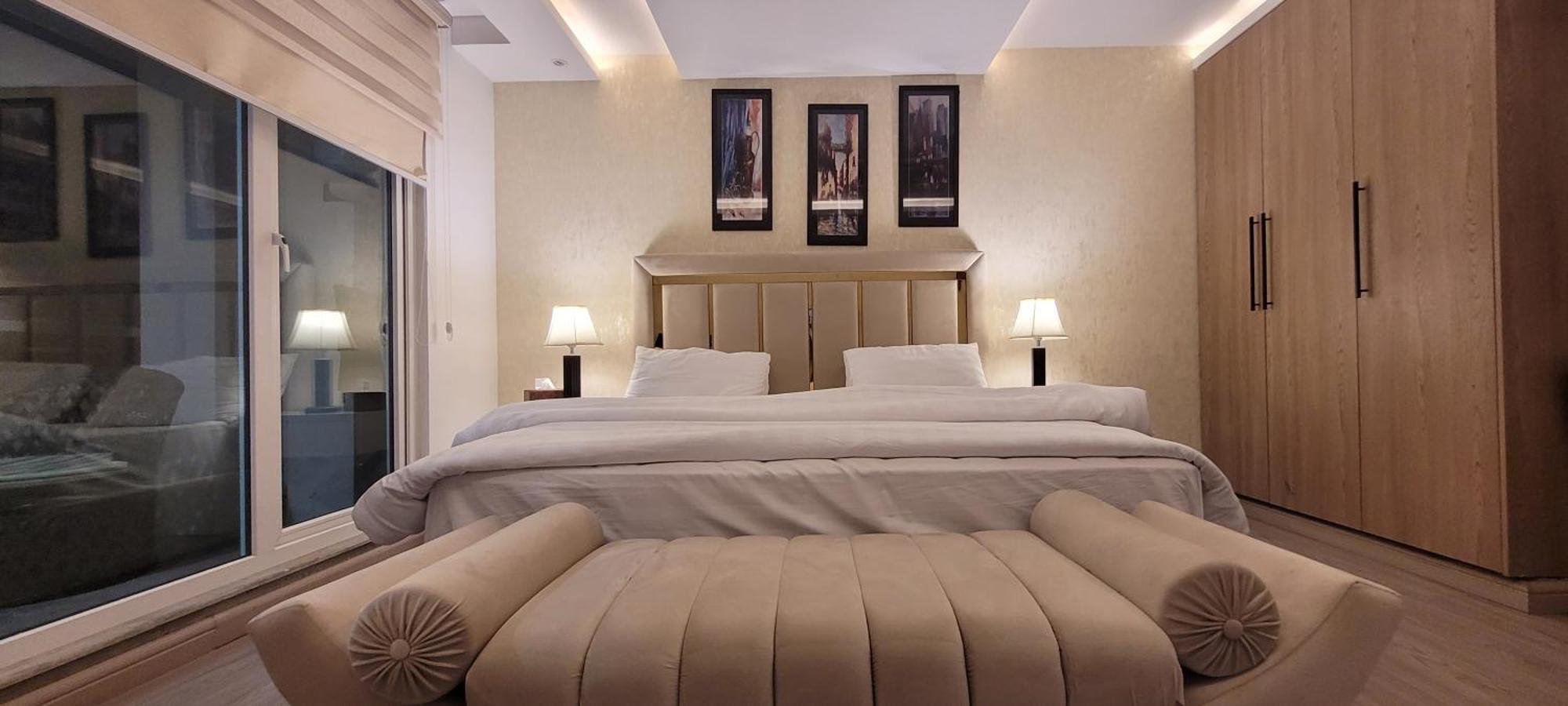 Goldcrest Luxury Apartments Lahaur Zewnętrze zdjęcie